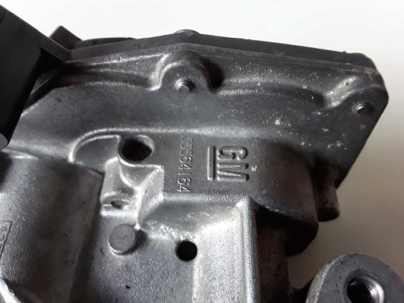 Recambio de caja mariposa para opel insignia berlina a20dth referencia OEM IAM 55564164/50329302  
