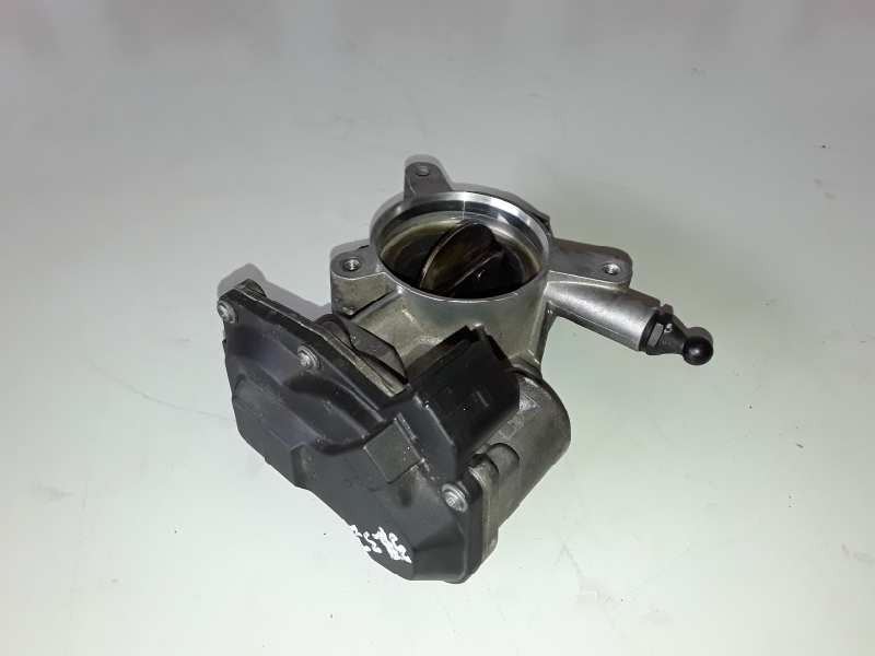 Recambio de caja mariposa para opel insignia berlina a20dth referencia OEM IAM 55564164/50329302  
