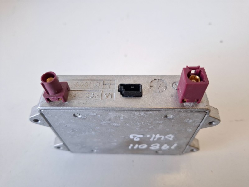 Recambio de amplificador de antena para audi a5 coupe (8t) cam referencia OEM IAM 8E0035456C  