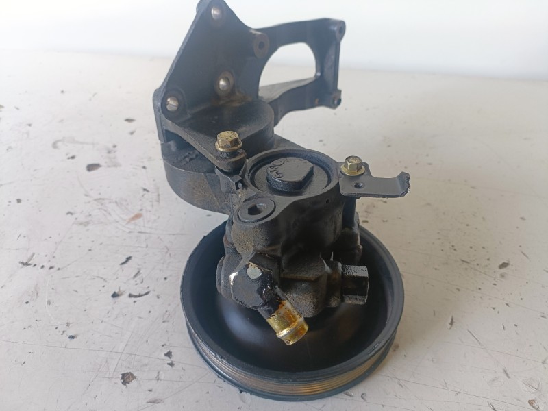 Recambio de bomba direccion para ford transit 4hc referencia OEM IAM   