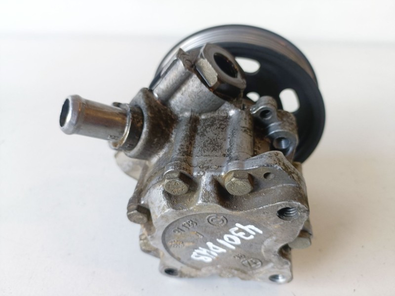 Recambio de bomba direccion para audi a4 berlina (8e) blb referencia OEM IAM 8E0145155N  