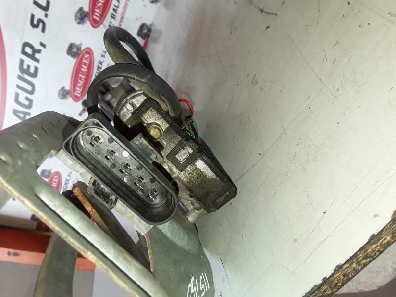 Recambio de mando limpia para ford galaxy (vx) ahu referencia OEM IAM 3397020395/7M955023G  