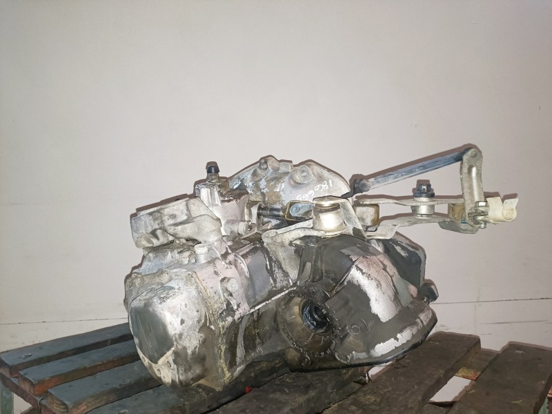 Recambio de caja cambios para opel corsa c z14xe referencia OEM IAM F13C394  