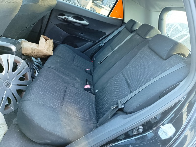 toyota auris (e15) del año 2007
