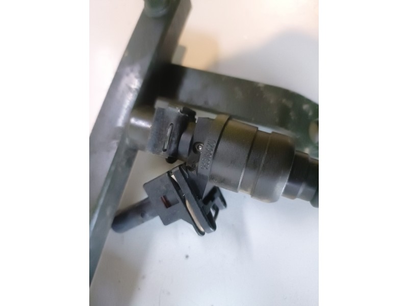 Recambio de rampa inyectora para daewoo matiz f8cv referencia OEM IAM   