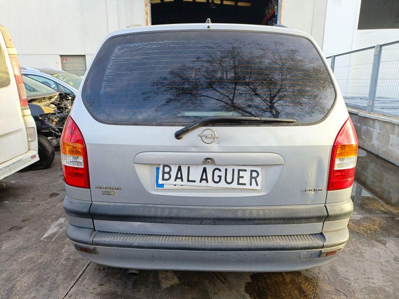 opel zafira a del año 2002