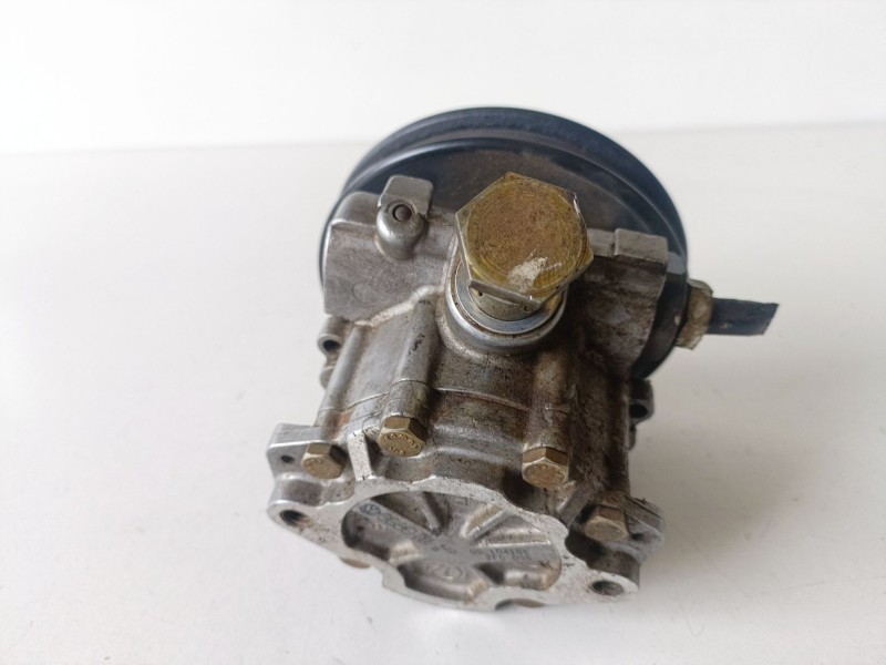 Recambio de bomba direccion para volkswagen t4 transporter aab referencia OEM IAM   