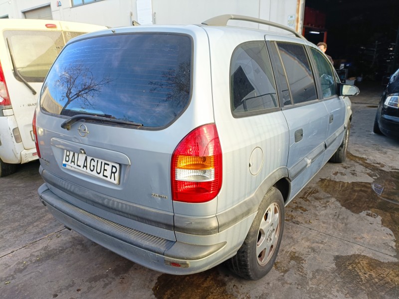 opel zafira a del año 2002