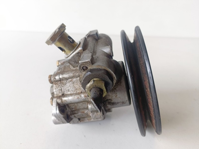 Recambio de bomba direccion para volkswagen t4 transporter aab referencia OEM IAM   