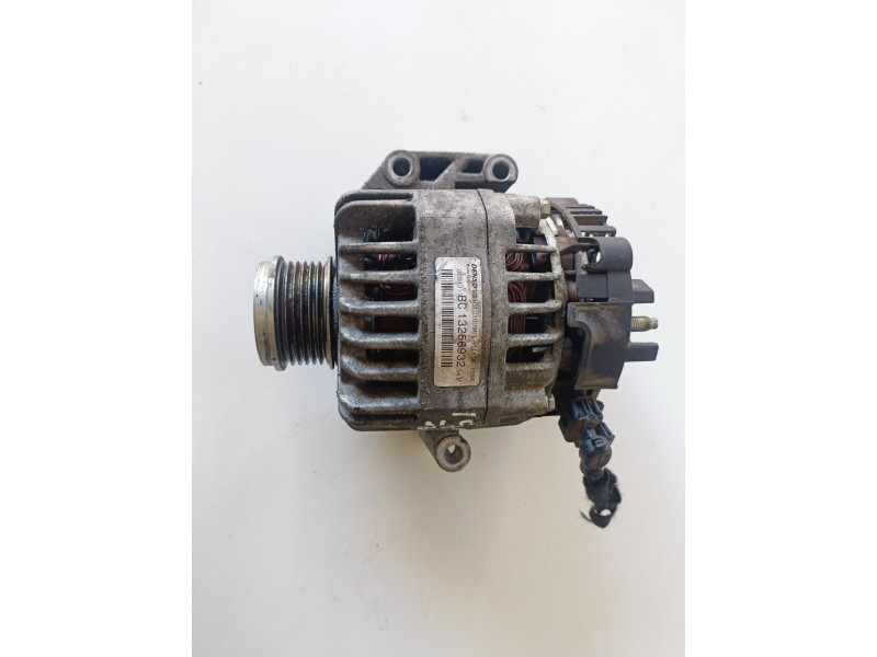 Recambio de alternador para opel corsa d a13dtc referencia OEM IAM MS1012100961  