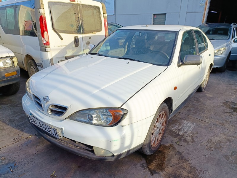 nissan primera berlina (p11) del año 2001