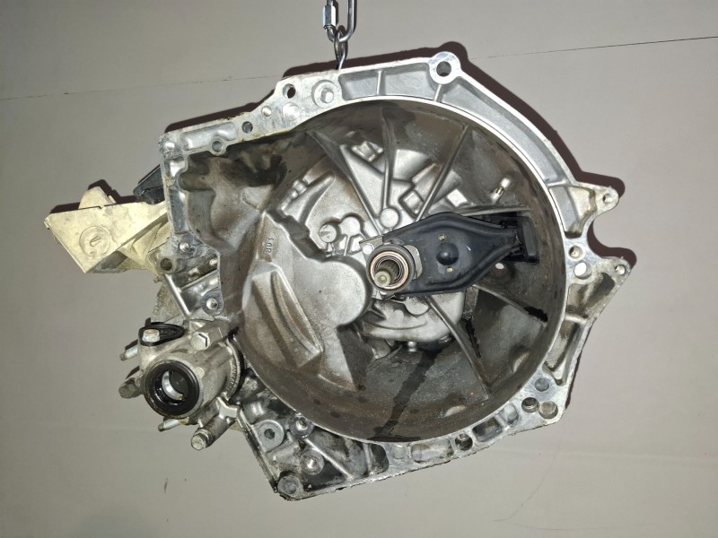 Recambio de caja cambios para citroen c4 berlina 9hy referencia OEM IAM 20DM69  