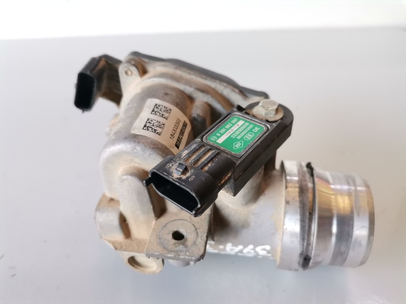 Recambio de caja mariposa para dacia dokker k9k612 referencia OEM IAM 161A05457R  