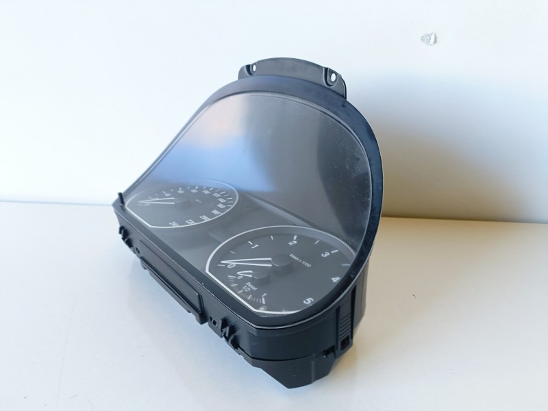 Recambio de cuadro instrumentos para bmw serie 1 berlina (e81/e87) n47d20a referencia OEM IAM 102495276  