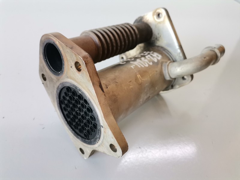 Recambio de enfriador egr para dacia dokker k9k612 referencia OEM IAM 147356133R  