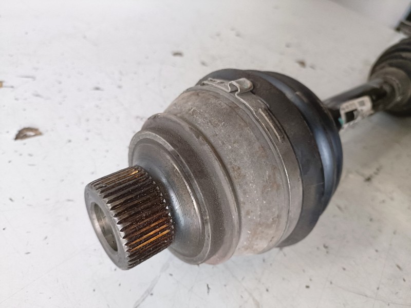 Recambio de transmision delantera izquierda para audi a4 avant (8k5) caga referencia OEM IAM 8K0407271Q  
