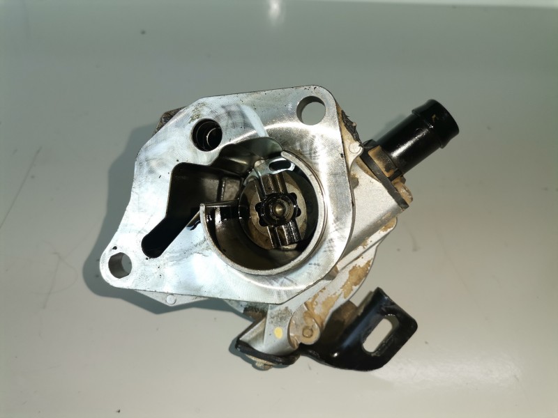 Recambio de depresor freno / bomba vacio para dacia dokker k9k612 referencia OEM IAM   