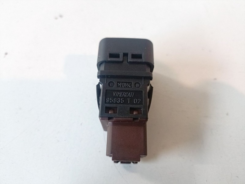 Recambio de interruptor para citroen c3 kfv referencia OEM IAM 95835T  