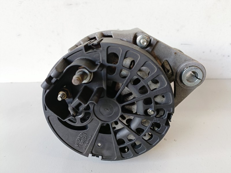 Recambio de alternador para alfa romeo 156 (116) 937a2000 referencia OEM IAM 6332185999  