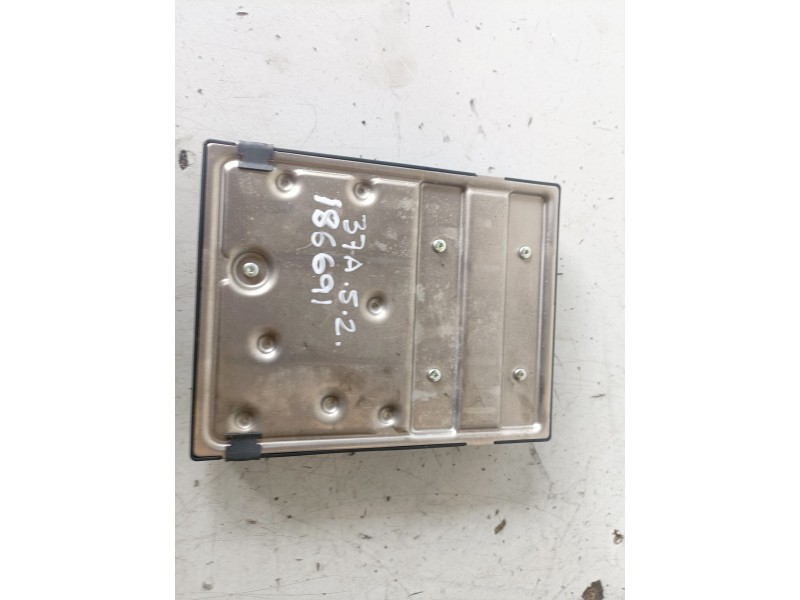 Recambio de modulo electronico para audi a4 avant (8k5) caga referencia OEM IAM 8K0907063N  