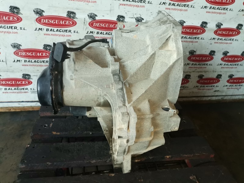 Recambio de caja cambios para ford focus berlina (cap) hxda referencia OEM IAM 3M5R7002NE  