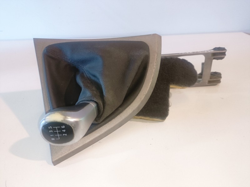 Recambio de palanca cambio para bmw serie 1 berlina (e81/e87) n47d20a referencia OEM IAM 226030712  