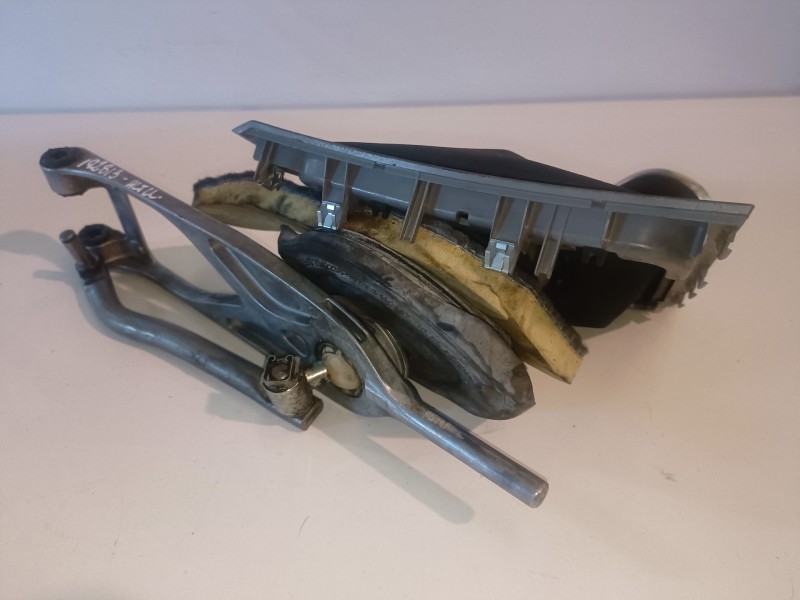 Recambio de palanca cambio para bmw serie 1 berlina (e81/e87) n47d20a referencia OEM IAM 226030712  