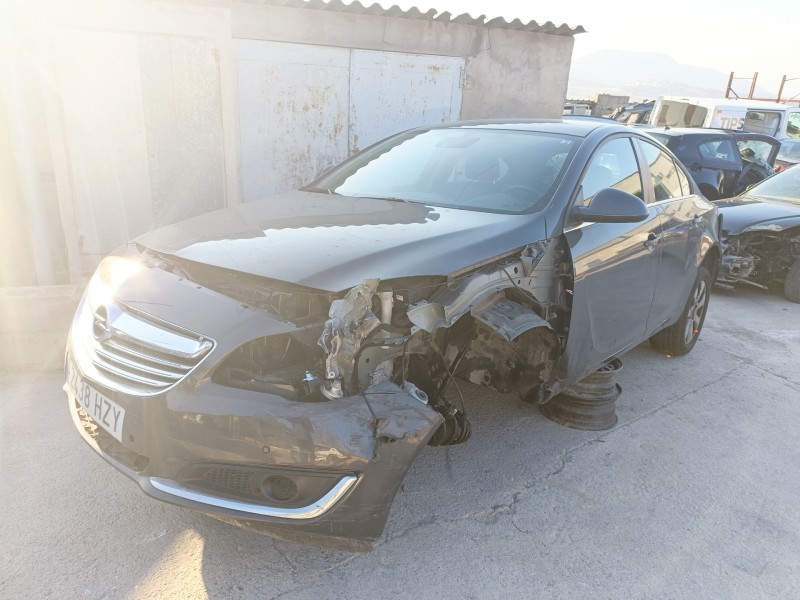opel insignia berlina del año 2014
