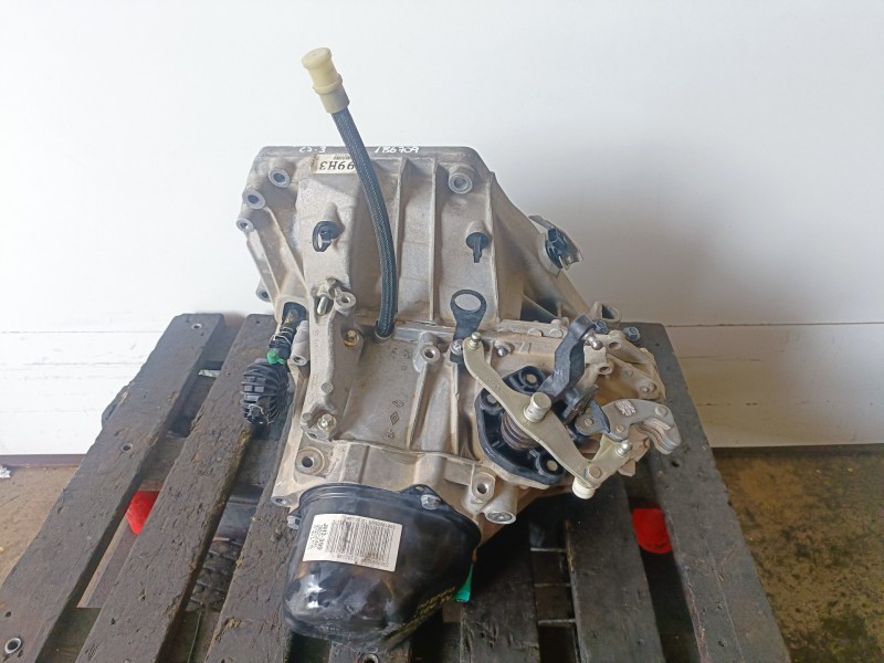 Recambio de caja cambios para dacia sandero ii h4b412 referencia OEM IAM JH3399  