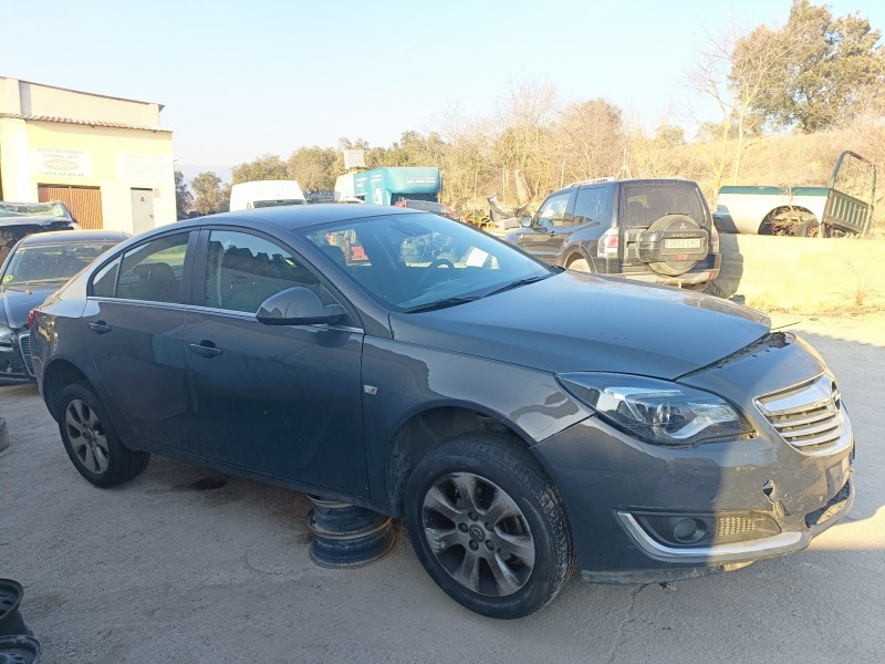 opel insignia berlina del año 2014