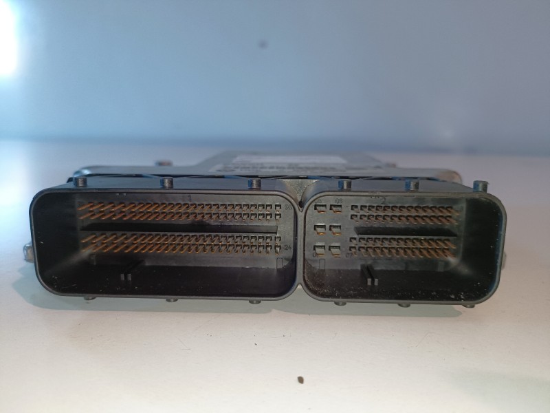 Recambio de centralita motor uce para bmw serie 1 berlina (e81/e87) n47d20a referencia OEM IAM 0281013537  