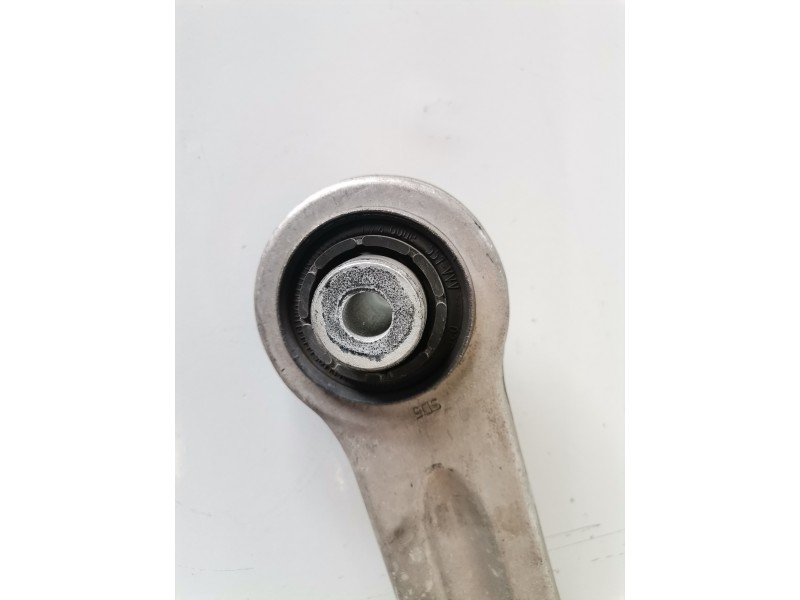 Recambio de brazo suspension inferior delantero derecho para audi a8 (4e) bvn referencia OEM IAM 4E0407155C  