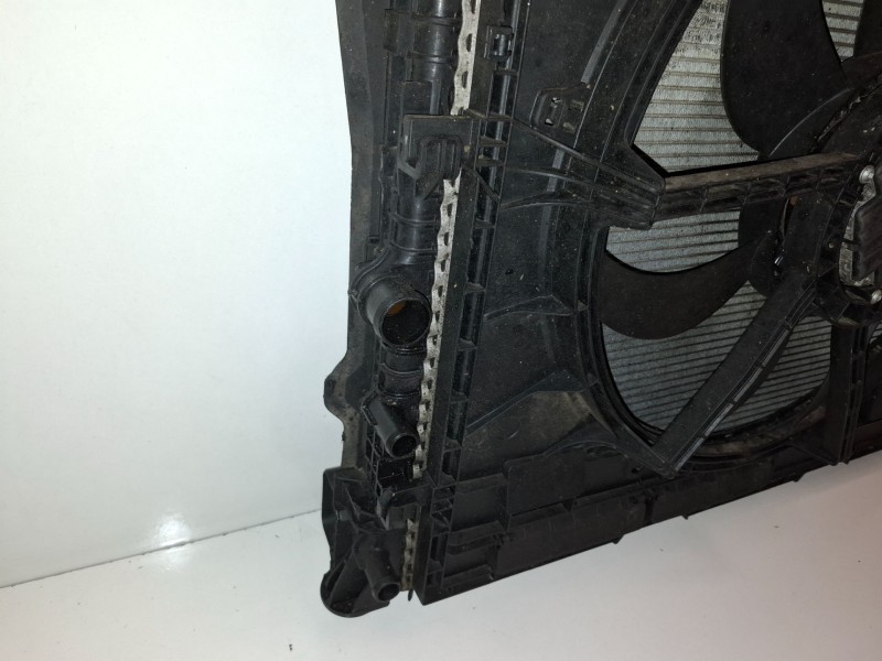 Recambio de radiador agua para volkswagen crafter furgón (sy/sx) dau referencia OEM IAM 2N0121253B  