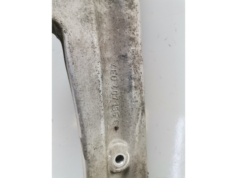 Recambio de brazo suspension inferior delantero derecho para audi a8 (4e) bvn referencia OEM IAM 4E0407155C  