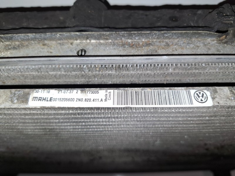 Recambio de condensador / radiador aire acondicionado para volkswagen crafter furgón (sy/sx) dau referencia OEM IAM 2N0820411A  