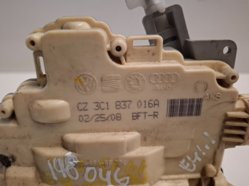 Recambio de cerradura puerta delantera derecha para volkswagen passat variant (3c5) bkp referencia OEM IAM 3C1837016A  