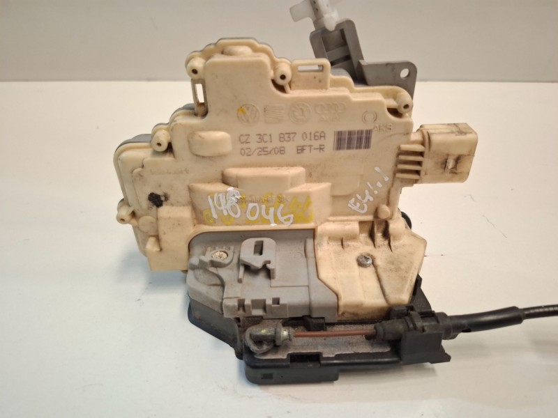 Recambio de cerradura puerta delantera derecha para volkswagen passat variant (3c5) bkp referencia OEM IAM 3C1837016A  