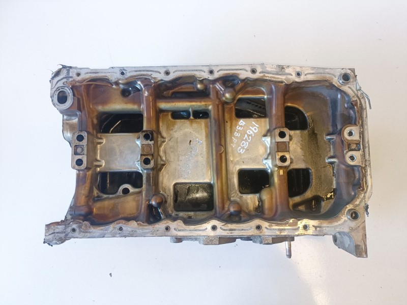 Recambio de carter para mazda cx-7 er r2 referencia OEM IAM   