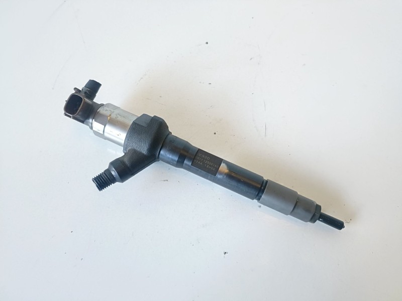 Recambio de inyector para mazda cx-7 er r2 referencia OEM IAM R2AA13H50  