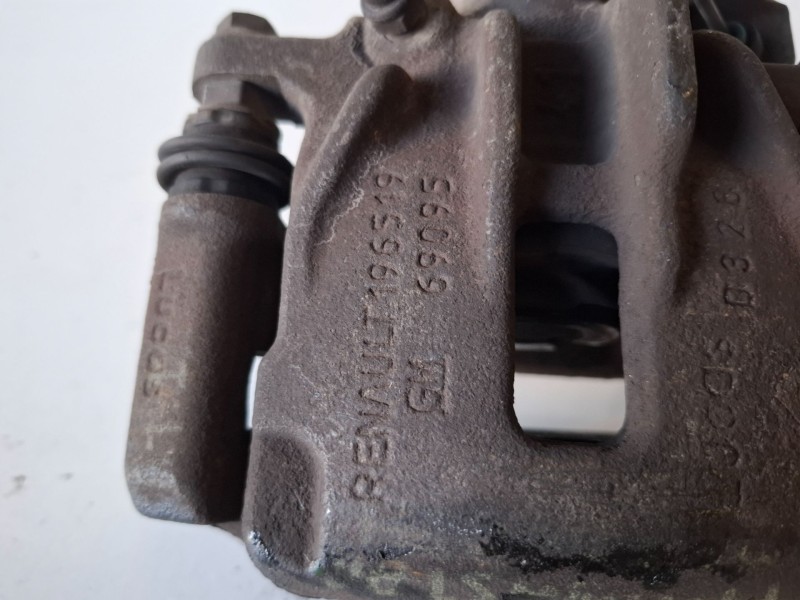 Recambio de pinza de freno trasera izquierda para renault trafic ii furgón f9q762 referencia OEM IAM 196519  