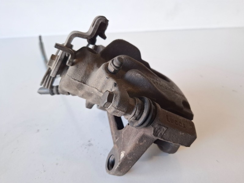 Recambio de pinza de freno trasera izquierda para renault trafic ii furgón f9q762 referencia OEM IAM 196519  