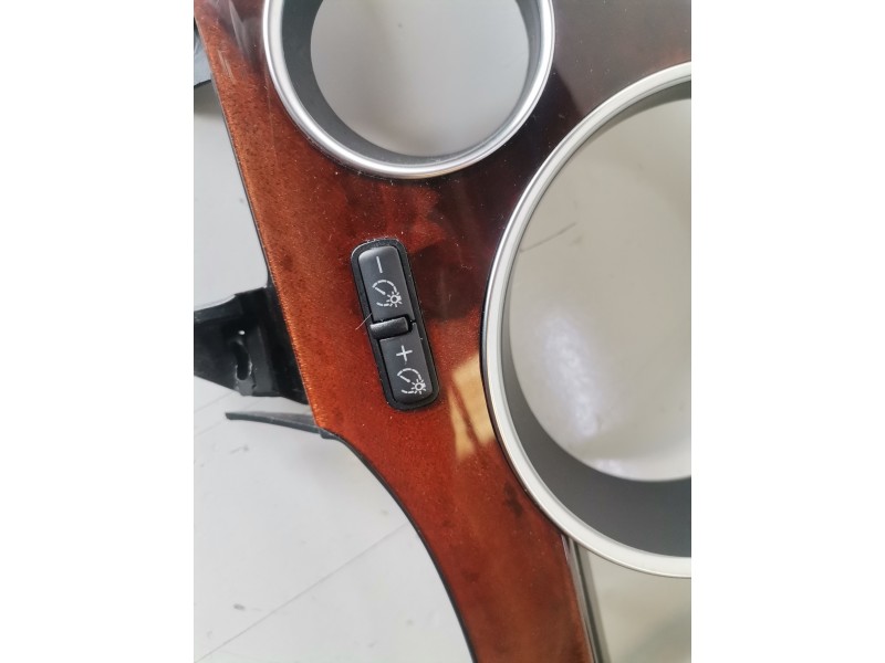 Recambio de no identificado para audi a8 (4e) bvn referencia OEM IAM 4E1857115L  