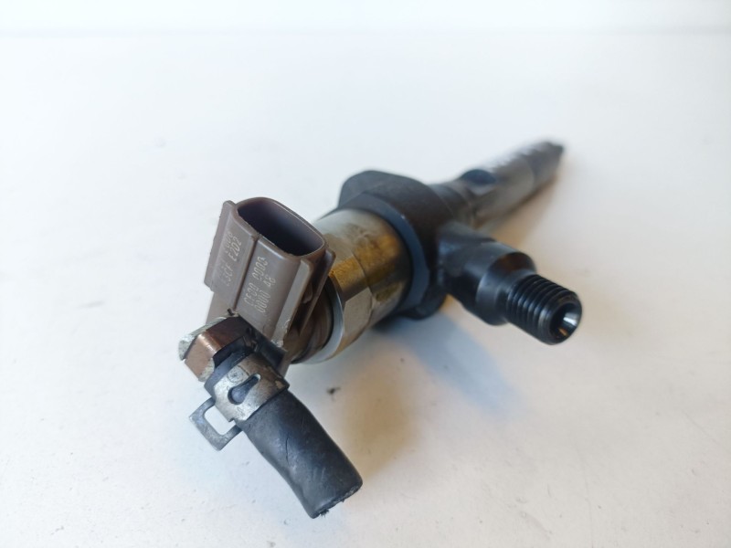 Recambio de inyector para mazda cx-7 er r2 referencia OEM IAM R2AA13H50  