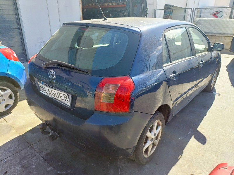toyota corolla (e12) del año 2003