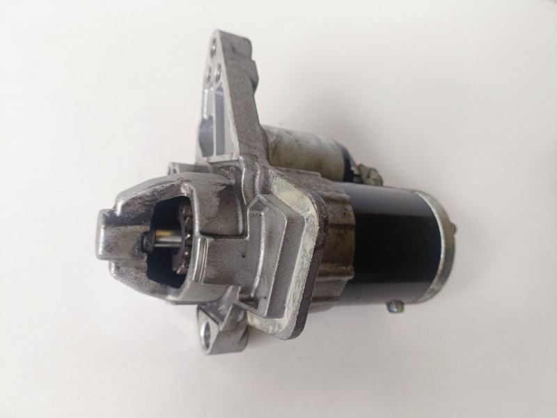 Recambio de motor arranque para dacia sandero ii h4b412 referencia OEM IAM 233000557RC/M000TD0372ZE  