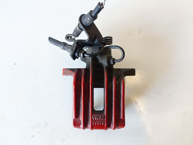 Recambio de pinza de freno trasera derecha para volkswagen golf v (1k1)(10.2003) bkd referencia OEM IAM   