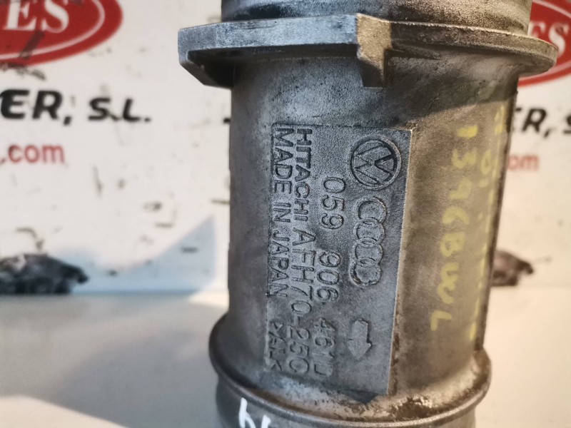 Recambio de caudalimetro para audi a4 avant (8e) ake referencia OEM IAM 059906461D/AFH7025C  