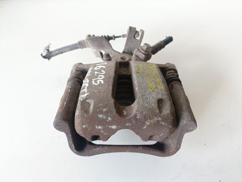 Recambio de pinza de freno trasera izquierda para opel insignia berlina a20dtj referencia OEM IAM   
