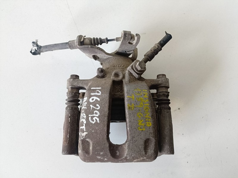 Recambio de pinza de freno trasera izquierda para opel insignia berlina a20dtj referencia OEM IAM   