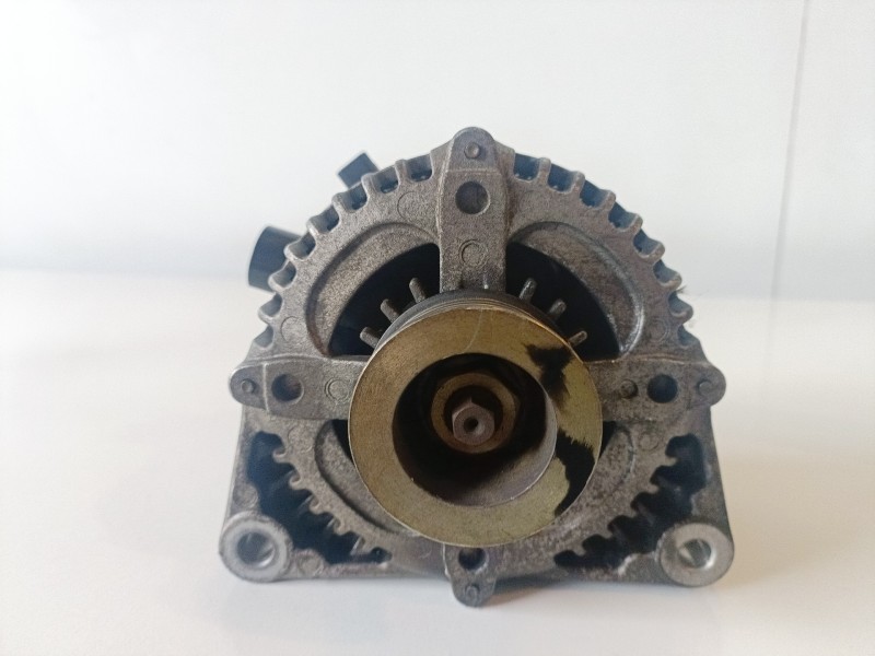 Recambio de alternador para suzuki liana (rh/er) 8hy referencia OEM IAM 3140073J00  